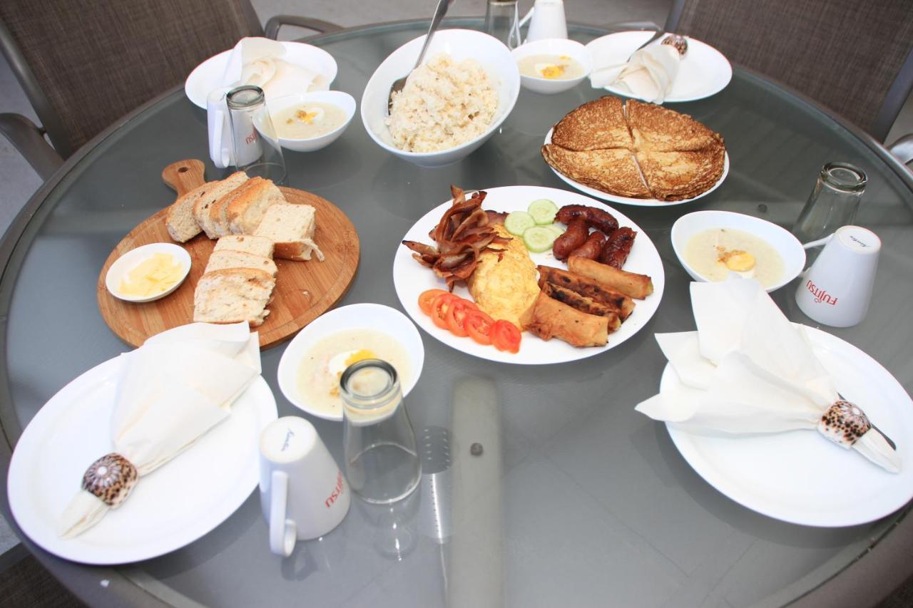 Victoria'S Bed & Breakfast Puerto Galera Εξωτερικό φωτογραφία