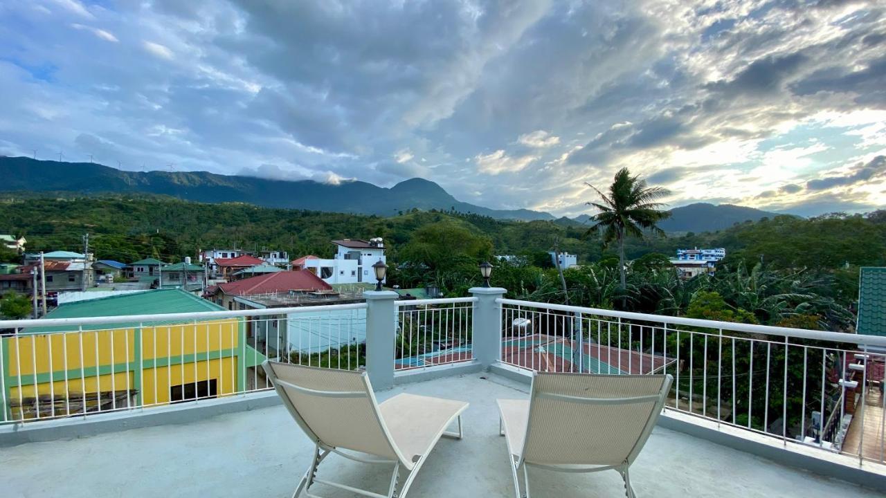 Victoria'S Bed & Breakfast Puerto Galera Εξωτερικό φωτογραφία